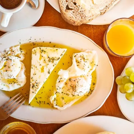 Nashos مكان تخييم